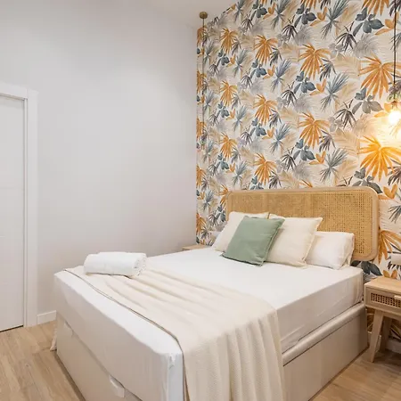 Florit Flats - The Trafalgar I Valenza