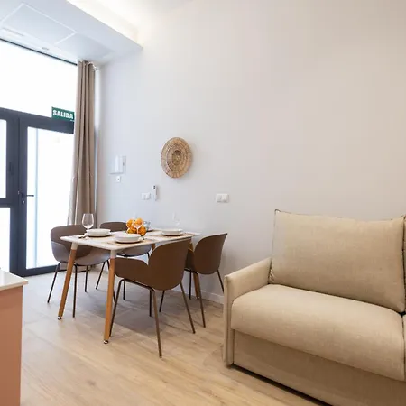 Florit Flats - The Trafalgar Appartamento *
