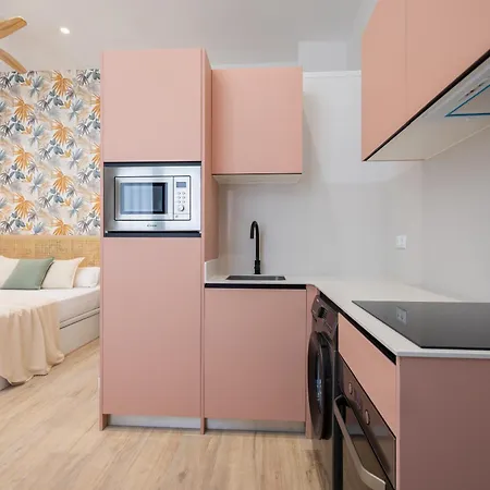 Florit Flats - The Trafalgar Valenza
