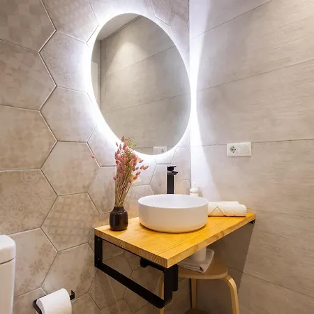 דירה Florit Flats - Trafalgar Arts & Port